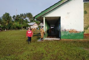 Sekda Tanggamus Tinjau Lokasi Pasca Banjir