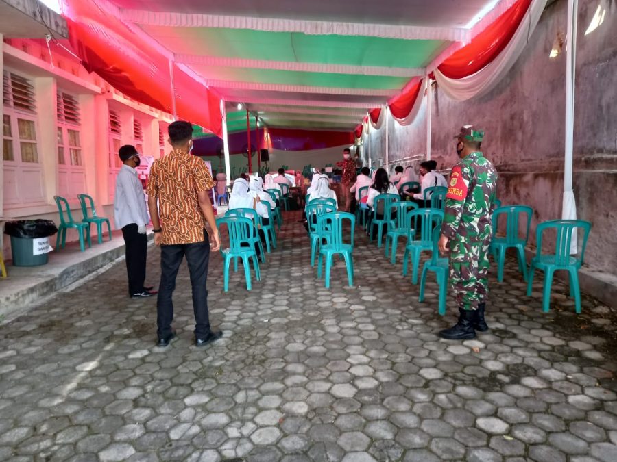 Serma Ari Setiawan monitoring pelaksanaan Seleksi Kompetensi Dasar CPNS