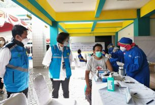 Siap Amankan Kelistrikan PON XX Papua, PLN Vaksinasi 1.574 Petugas