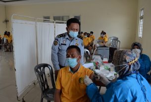 Vaksinasi Gelombang III, Tahap I bagi Warga Binaan di Rutan Kelas I Bandar Lampung.