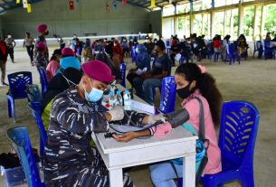 Vaksinasi Massal, Pasmar 3 Korps Marinir Gempur Kampus Unimuda Sorong