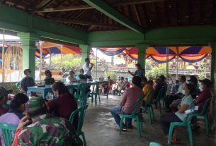 200 di Fermentech Indonesia, 179 di Banjit Way Kanan, Tersuntik Vaksinasi OJK-APINDO