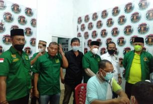 Pengurus DPC Partai PPP Lampung Timur Menggelar Vaksinasi Dosis Pertama