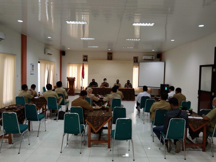 Danramil Karangmalang Rakor Covid