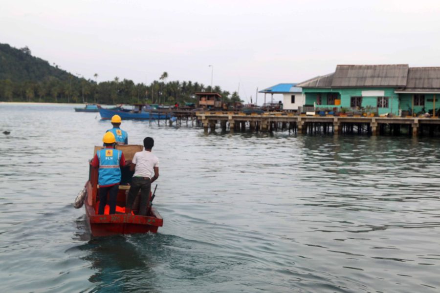 Hari Listrik Nasional ke-76: PLN Terangi 75.278 Desa di Penjuru Negeri, Memutar Roda Ekonomi