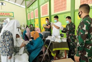 Kejar Herd Immunity, Kodim Bojonegoro Gelar Serbuan Vaksinasi Serentak di Empat Lokasi