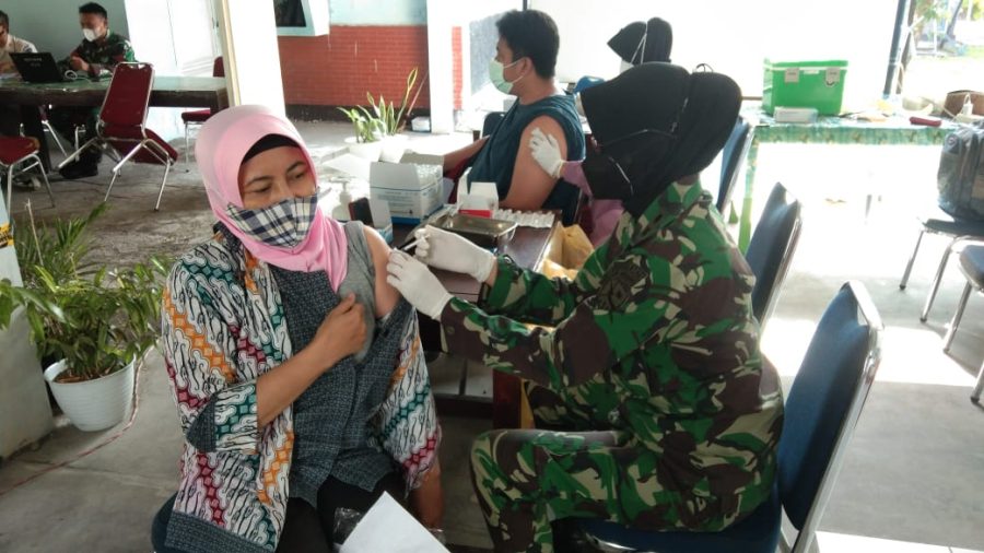 Kejar Target Kekebalan Komunal, RSAU dr. SiswantoTerus Berikan Vaksin Bagi Masyarakat