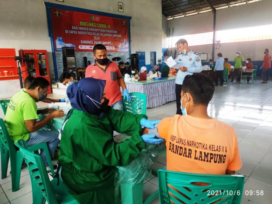Lapas Narkotika Kelas IIA Bandar Lampung Lakukan Vaksinasi Tahap Dua