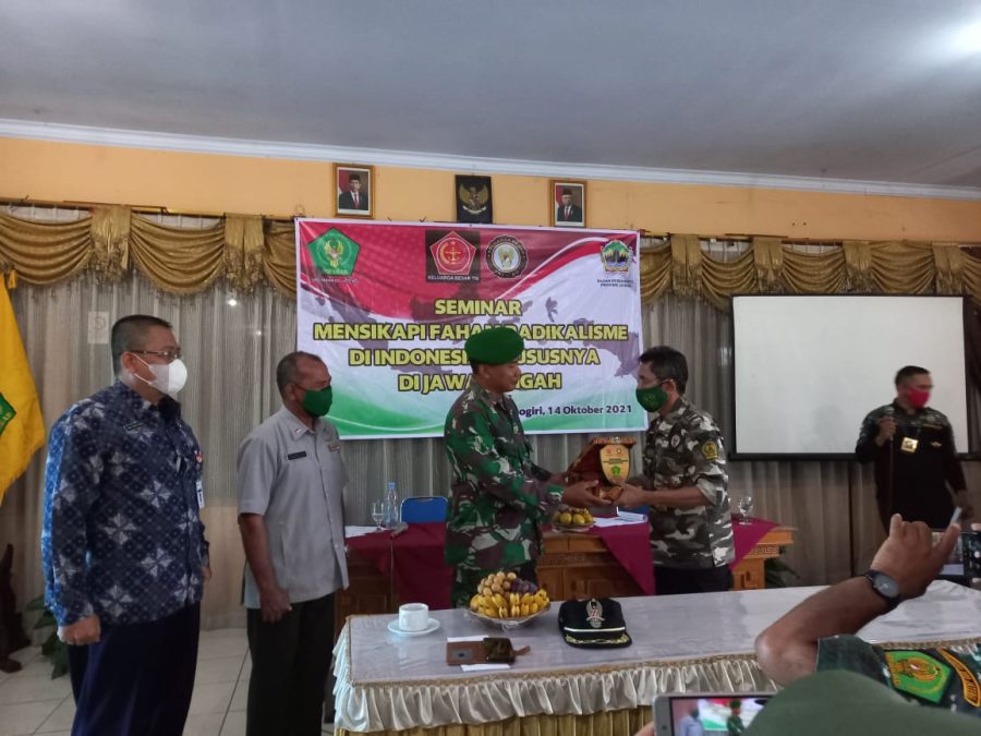 Pelda Gatot Hadiri Seminar Menyikapi Munculnya Faham Radikalisme Di Indonesia, Khususnya di Jawa Tengah