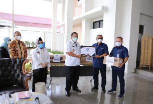 Pemprov Lampung Terima Bantuan Peralatan Kesehatan dari Media Group untuk penanganan Covid-19