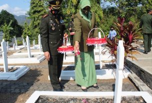Peringati HUT TNI Ke-76, Dandim 0728/Wonogiri Pimpin Ziarah