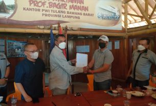 Sejarah, Nizwar Teken Pakta Integritas Pencalonan Ketua PWI Lampung
