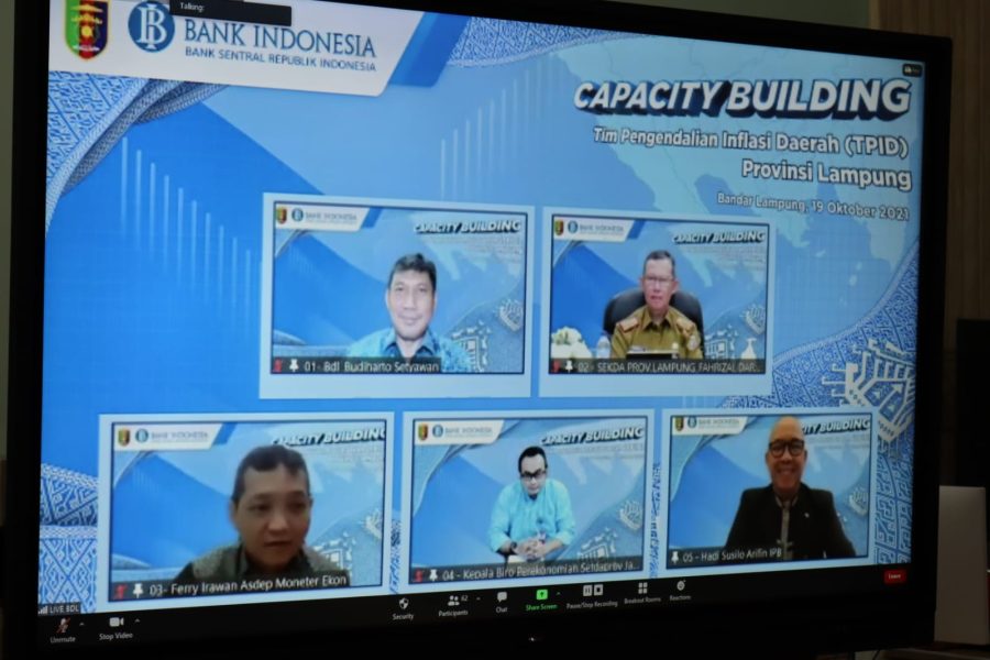 Sekdaprov Lampung Buka Capacity Building Penyusunan dan Evaluasi Laporan TPID Provinsi Lampung