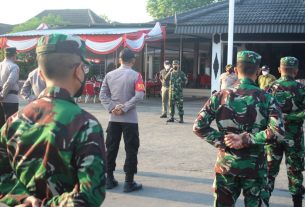 Sinergisitas TNI-Polri Dan Pemkab Laksanakan Vakisinasi
