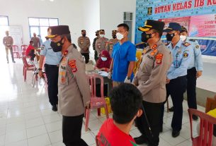 Vaksinasi Rutan Kotabumi di Tinjau Langsung Waka Polda Lampung