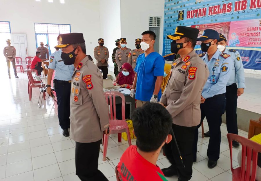 Vaksinasi Rutan Kotabumi di Tinjau Langsung Waka Polda Lampung