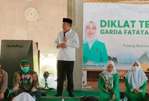 Bup Umar Buka Diklat Garfa Lampung