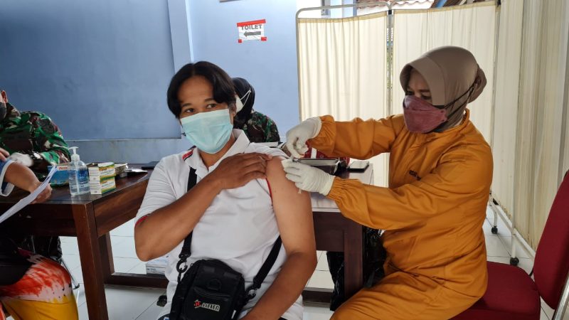 Dukung Percepatan Vaksinasi Untuk Capai Herd Immunity RSAU dr. Siswanto Lanjutkan Vaksin Bagi Masyarakat