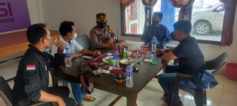 Kapolsek TBU Kunjungi SMSI Lampung