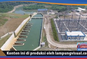 Melihat Lebih Dekat Pembangkit EBT Modern PLN, PLTA Rajamandala PLTA Rajamandala memiliki kepasitas 47 Megawatt (MW) ini beroperasi sejak Mei 2019. Pembangkit yang berlokasi di Desa Cihea, Kecamatan Haurwangi, Kabupaten Cianjur ini mampu memproduksi listrik mencapai 496 Megawatt hour (MWh) per hari dan 181 Giga Watt hour (GWh) per tahun.