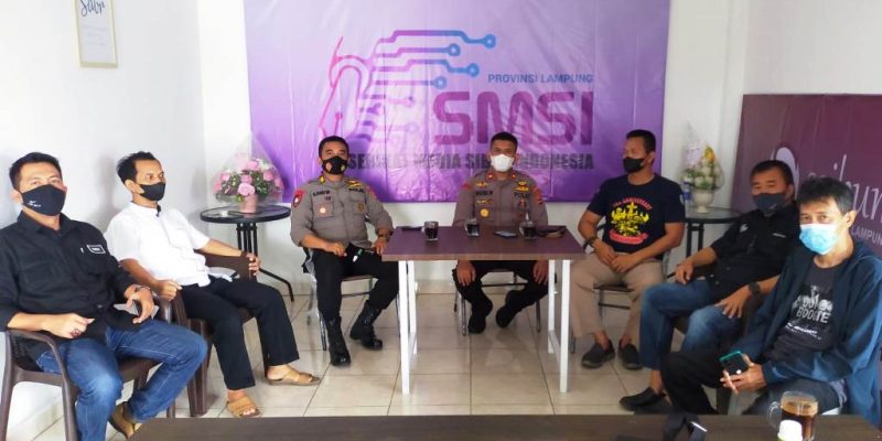 Ngopi Bareng SMSI Lampung, Polsek TBU Imbau Masyarakat