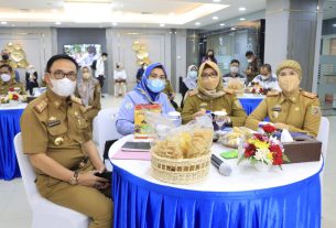 Pulihkan Ekonomi, Gubernur Hadiri Rapat Bahas Dukungan Perbankan