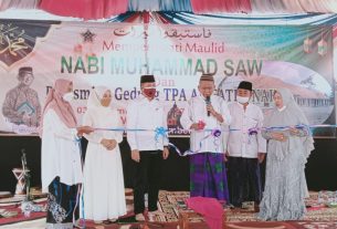 Wakil bupati HI AM syafi.i menghadiri peringatan maulid NABi