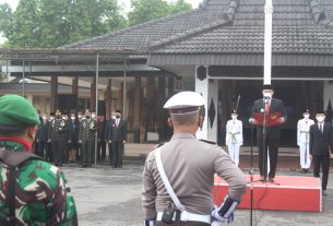 Dandim 0728/Wonogiri Beserta Forkopimda Ikuti Upacara Peringatan Hari Pahlawan