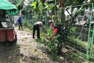 Antisipasi Banjir, Babinsa Bersama Bhabinkamtibmas Jagalan Laksanakan Kerja Bhakti diwilayah