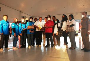 Bupati Lamsel Apresiasi Tim Penggalang Dana Peduli Semeru