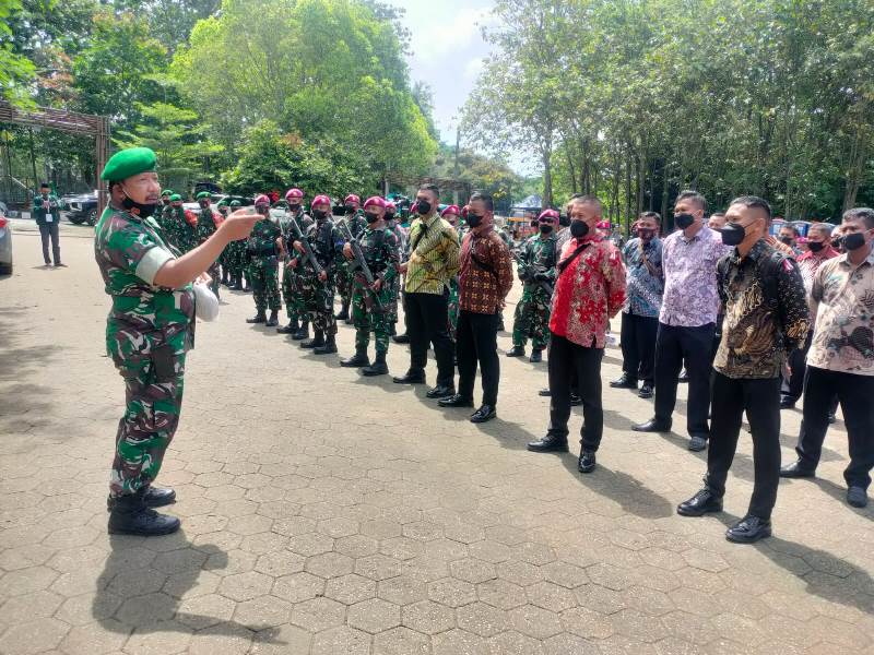 Danramil Mayor Inf Anang Nugroho Pimpin Apel Pengecekan Personel Gabungan TNI Polri di UNILA