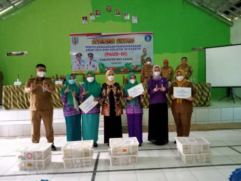 Dinas Pendidikan Way Kanan Sosialisasi Program Paud Holistik Integratif