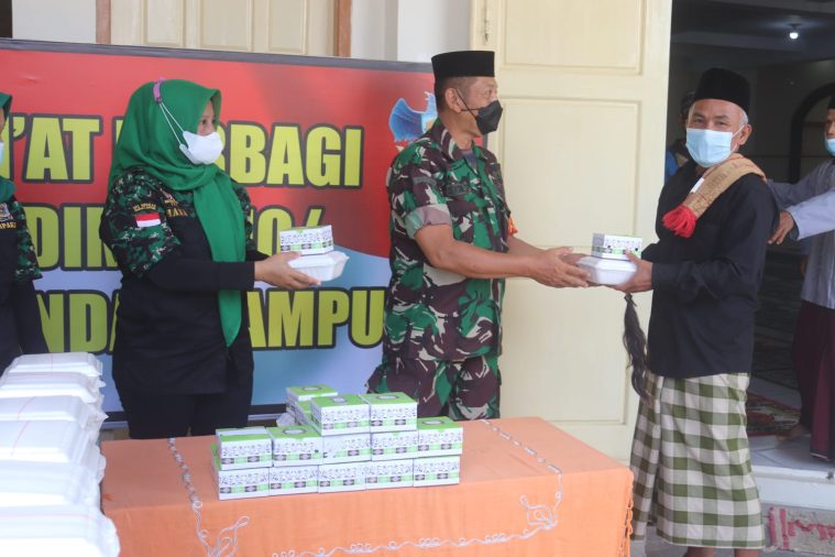 Kodim 0410/KBL Gelar Jum'at Peduli di Masjid Jamiatul Mu'mini Kemiling Raya