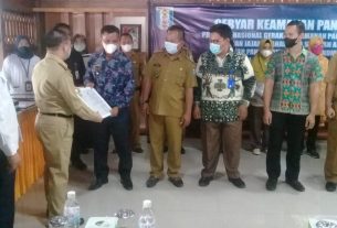 Kampung Rambang Jaya Terima Penghargaan Gerakan Keamanan Pangan Desa