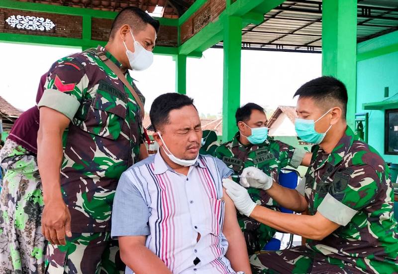 Kodim Bojonegoro Kembali Gelar Serbuan Vaksinasi diwilayah Kecamatan Malo