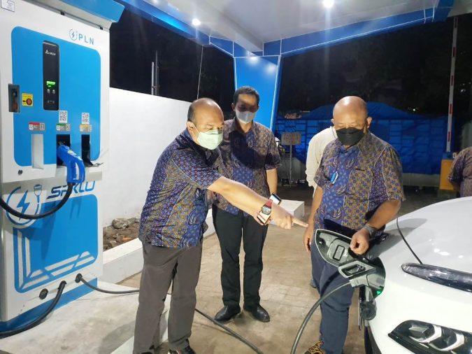 PLN Hadirkan SPKLU Pertama di Sumatera Utara