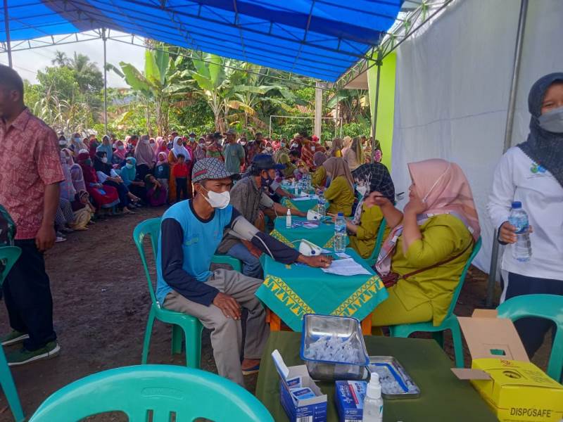 Rakyat Kampung Tanjung Harapan ikuti Vaksinasi Massal