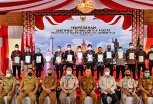 Sertifikat PTSL Menteri/BPN RI Wilayah Lampung Selatan 6,633 Bidang Diserahkan