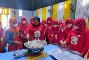 Wabup Buka Pelatihan Pembuatan Gula Semut di Kabupaten Tanggamus