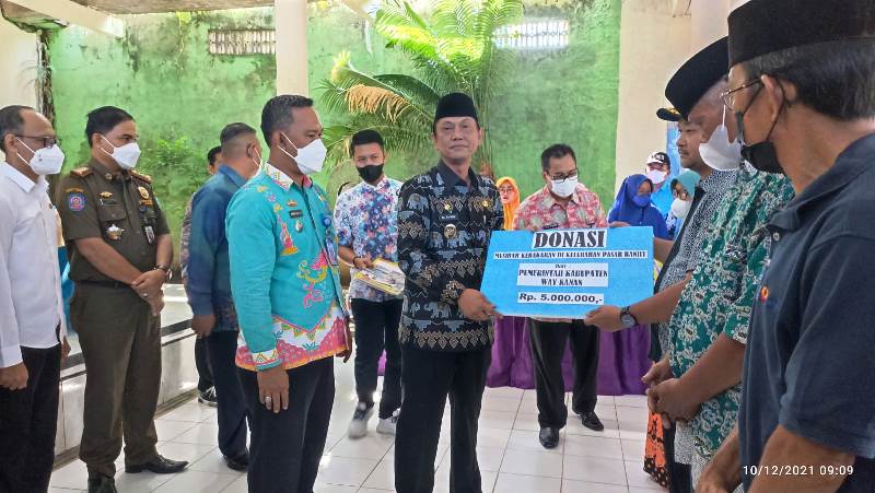 Wakil Bupati Ali Rahman Serahkan Bantuan Warga ,Musibah Kebakaran