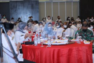 Bupati Tanggamus Terima DIPA dan TKDD 2022 dari Gubernur Lampung
