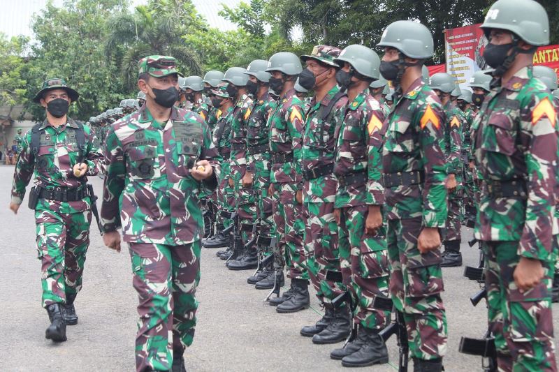 Danrem 074/ Warastratama Bersama Dandim 0728/ Wonogiri Hadiri Penutupan Latihan Napak Tilas Taruna Akademi TNI Tingkat I