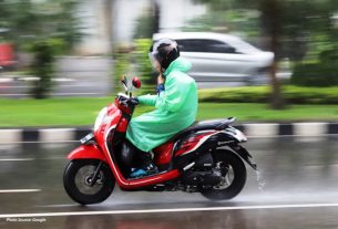 5 Tips Merawat Motor di Musim Hujan