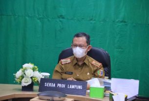 Cegah Omicron, Kemendagri Sosialisasi Larangan Perjalanan Keluar Negeri