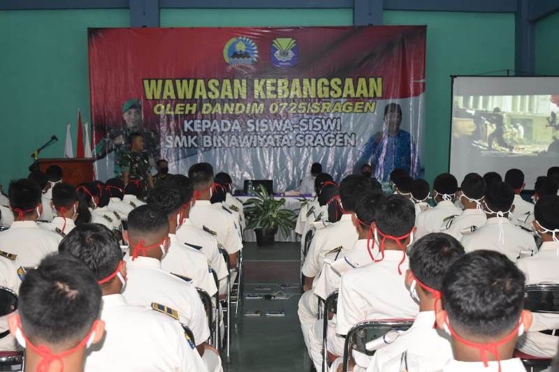 Isi wawasan kebangsaan di SMK Binawiyata, Dandim Sragen ajak siswa belajar sejarah