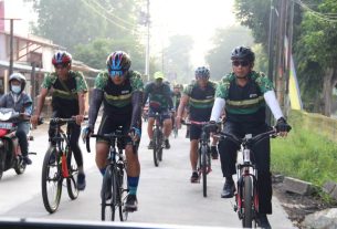 Jaga Kebugaran di Masa Pandemi, Dandim 0735/Surakarta Gowes Bersama Anggota