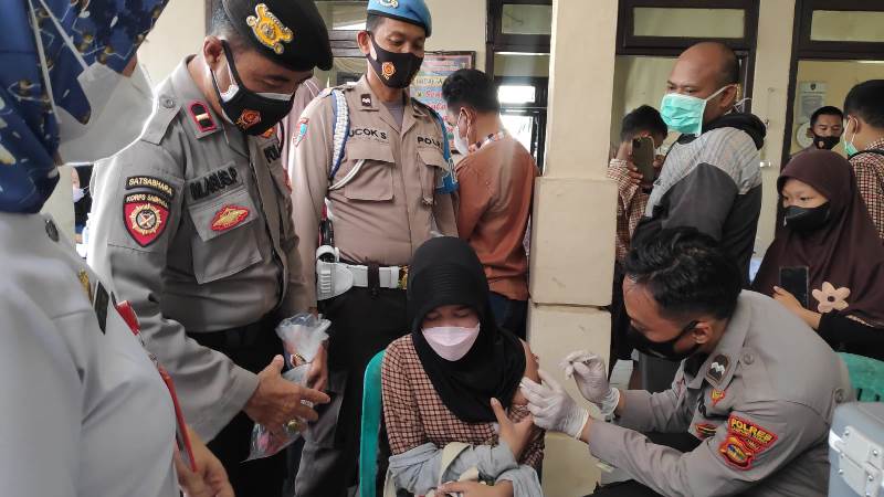 Jajaran Polres Lampung Utara kembali menggelar vaksinasi serentak