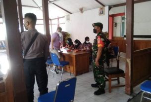 Pastikan Tepat Sasaran Koramil Kemusu Dampingi Penerima Bantuan KKS