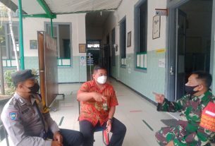 Serda Agus Gelar Komsos Dengan Kepala Sekolah SD Warga terkait PTM Dimasa Pandemi