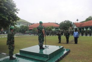 Tingkatkan Disiplin Dan Loyalitas Prajurit, Kodim 0735/Surakarta Gelar Upacara Bendera